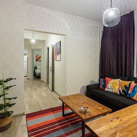 Modern Flat 5-Min Walk To Taksim Square In Beyoglu Apartment Истанбул Екстериор снимка