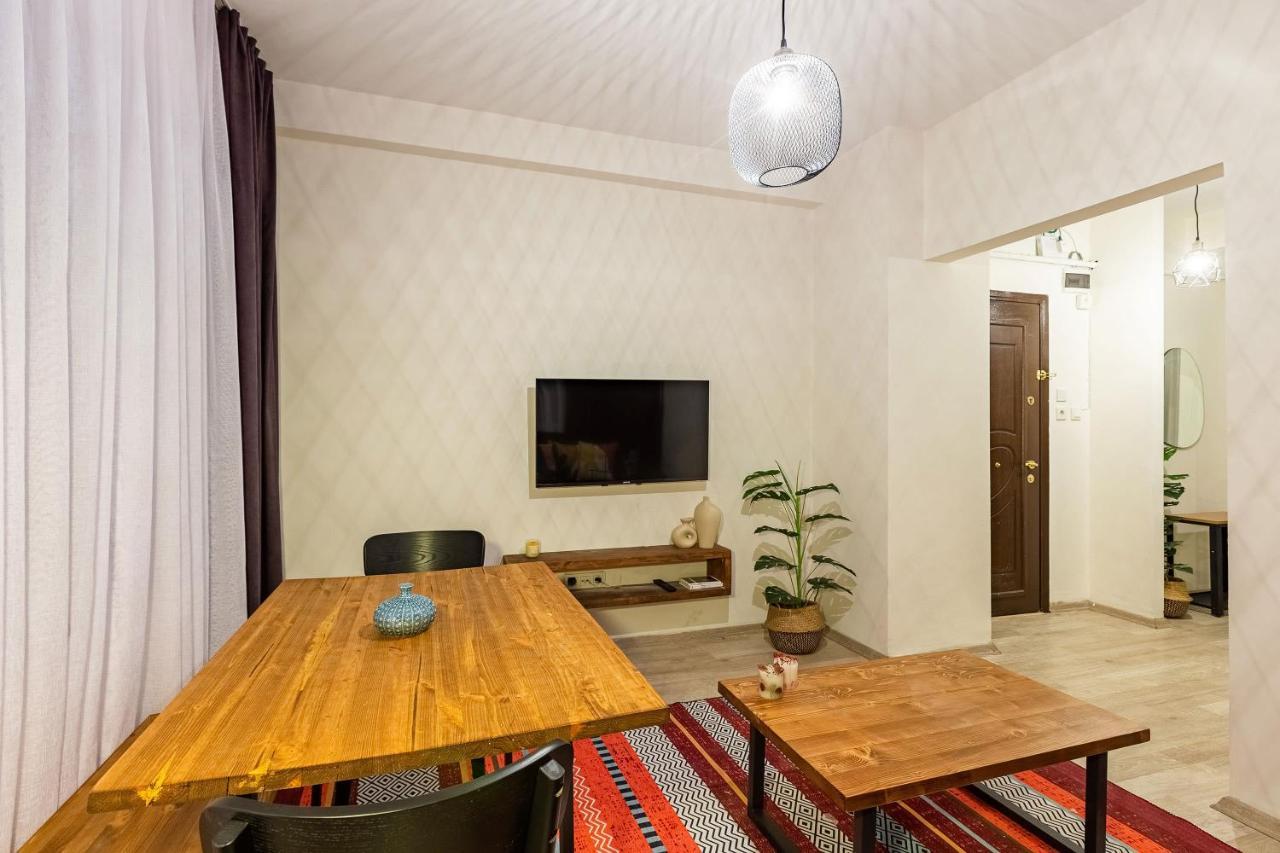 Modern Flat 5-Min Walk To Taksim Square In Beyoglu Apartment Истанбул Екстериор снимка